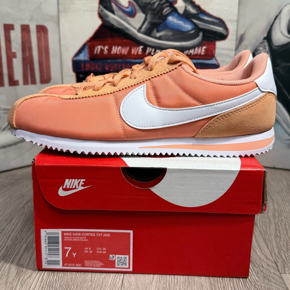New Nike Cortez TXT Grade School Apricot Agate/ White Casual Shoes Sizes 5.5Y-7Y